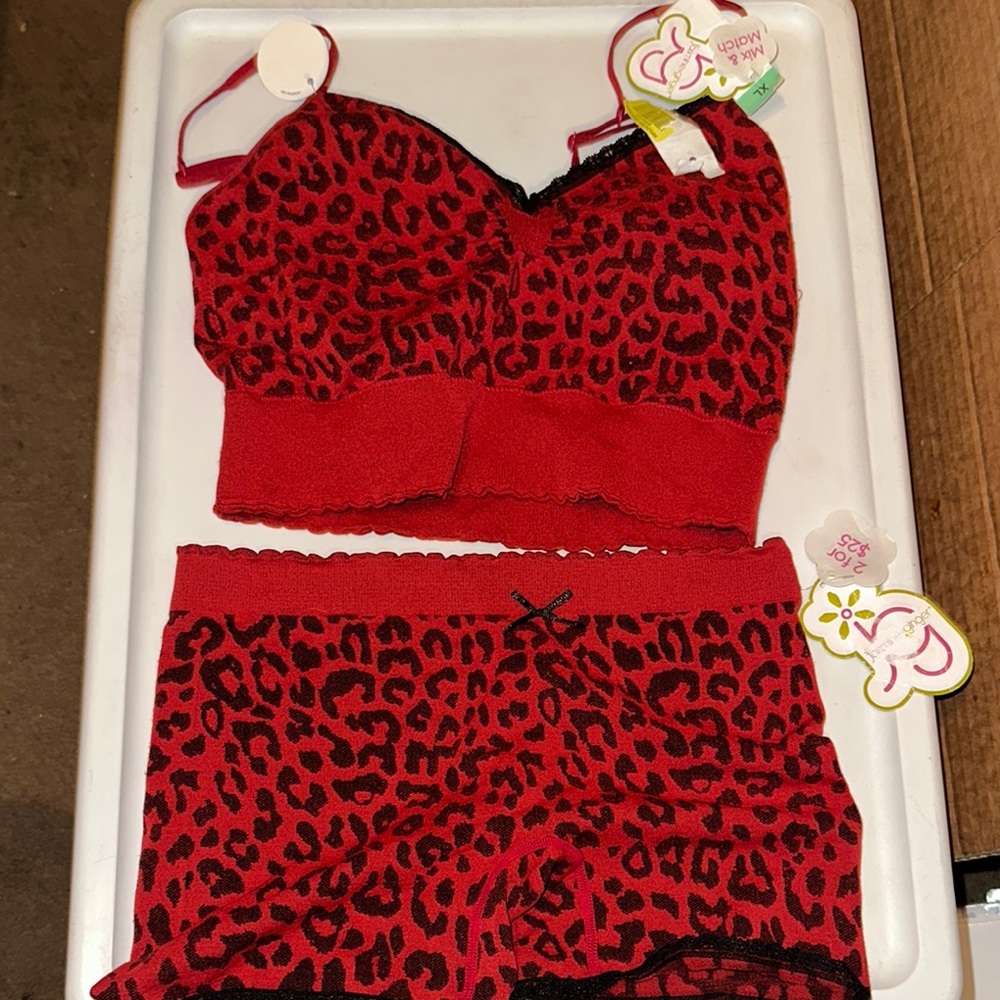 Jasmine & Ginger Red Bra Intimates Sleepwear